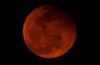 Великий червоний Місяць: в ніч із неділі на понеділок відбудеться місячне затемнення