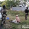 Кримінальна поліція затримала чоловіка, який намагався зґвалтувати дівчину та стріляв по ній з обрізу