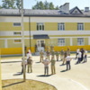 Ключі від нових гуртожитків вручили танкістам Сіверської бригади. ФОТОрепортаж