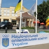 Над Черніговом замайоріли прапори, підняті з нагоди відкриття ХХХ Олімпійських ігор