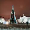 З 1 грудня в Чернігові сяє вогнями головна ялинка міста