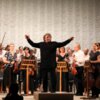 Національний симфонічний оркестр України на сцені філармонійного центру