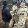СБУ та Нацполіція викрили дві схеми нелегального продажу «трофейної» зброї на Чернігівщині