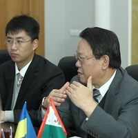 адзвичайним і Повноважним Послом Китайської Народної Республіки в Україні Чжан Сіюнем