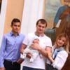 Сергій Березенко з родиною відвідав церковну службу та привітав чернігівців зі святом Петра і Павла