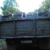 Під Ніжином поліція затримала дві вантажівки з незаконним лісом