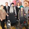 Громадські організації Чернігова отримали реабілітаційне обладнання для інвалідів від канадських волонтерів