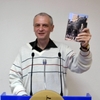 Письменник Сергій Дзюба: «До моїх присвят дружині інші чоловіки ставляться несхвально»