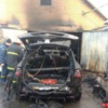 Бобровиця: рятувальники ліквідували загоряння господарчої будівлі та автомобіля 