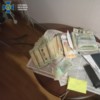 На Чернігівщині СБУ затримала головного інспектора митниці на систематичному вимаганні хабарів