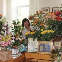 Олена Титова