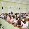 Чернігів: міський голова зустрівся з обдарованою молоддю та відмінниками навчання і вручив стипендії