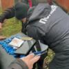 На Чернігівщині поліція затримала наркокур’єра, що доставляв клієнтам метадон шляхом створення «закладок»