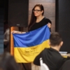 У Чернігові під час благодійної вечері вторгували за прапор з підписом Героя Ніколюка понад 50 тисяч гривень