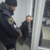 На Чернігівщині поліцейські затримали чоловіка за неправдиве повідомлення про замінування