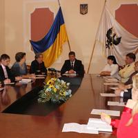 Круглий стіл з нагоди Дня місцевого самоврядування у Чернігівській міській раді