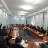 Знайти порозуміння та зупинити протистояння одноголосно вирішили на засіданні фракції Партії регіонів
