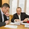 Кличко з Атрошенком узгодили зменшення ціни на хліб